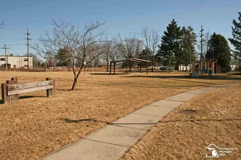 1363 Calgary, Monroe, MI 48162 photo 17