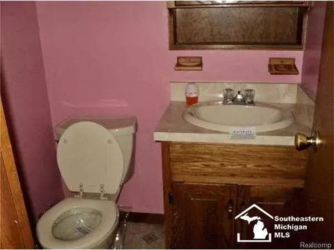 1106 N Roessler, Monroe, MI 48162 photo 7