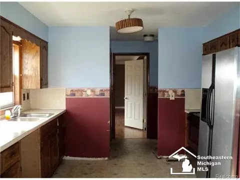 1106 N Roessler, Monroe, MI 48162 photo 6