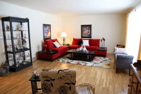 2030 Cascade, Jackson, MI 49203 photo 3