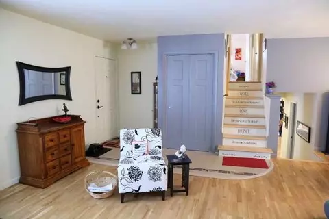 2030 Cascade, Jackson, MI 49203 photo 4
