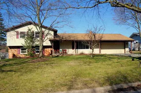 2030 Cascade, Jackson, MI 49203 photo 1