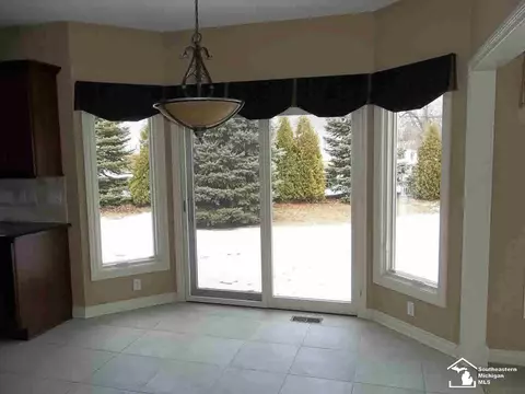 701 Bethpage, Monroe, MI 48162 photo 3