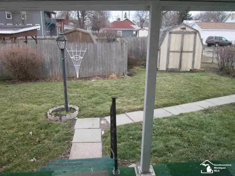 211 Scott, Monroe, MI 48161 photo 5