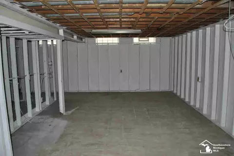 233 Theodore, Monroe, MI 48162 photo 13