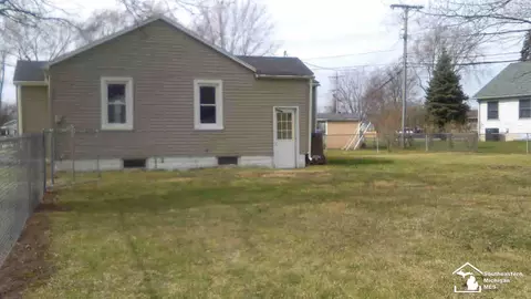 2855 6th, Monroe, MI 48162 photo 2