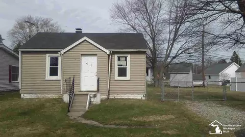 2855 6th, Monroe, MI 48162 photo 1
