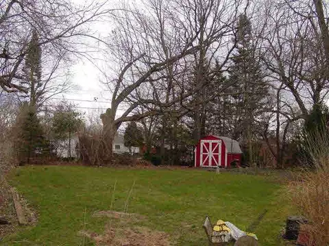 595 Christopher, Jackson, MI 49203 photo 12