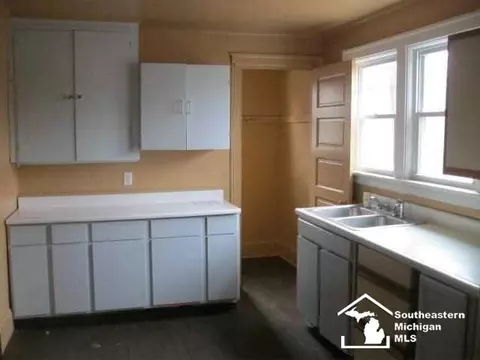 1116 E Fourth, Monroe, MI 48161 photo 4