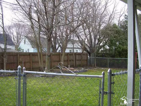1314 Riverview, Monroe, MI 48162 photo 5
