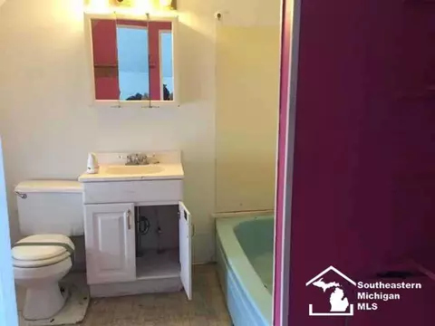 411 E Second, Monroe, MI 48161 photo 19