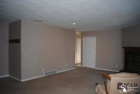 376 Crampton, Monroe, MI 48162 photo 7