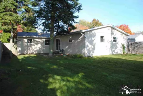 376 Crampton, Monroe, MI 48162 photo 21