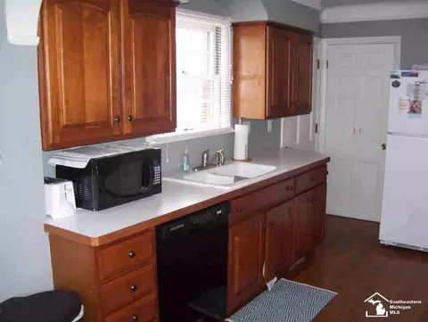 459 Hollywood, Monroe, MI 48162 photo 13