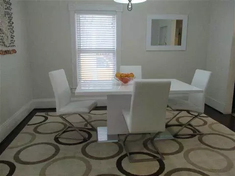 1024 Lansing, Jackson, MI 49202 photo 6
