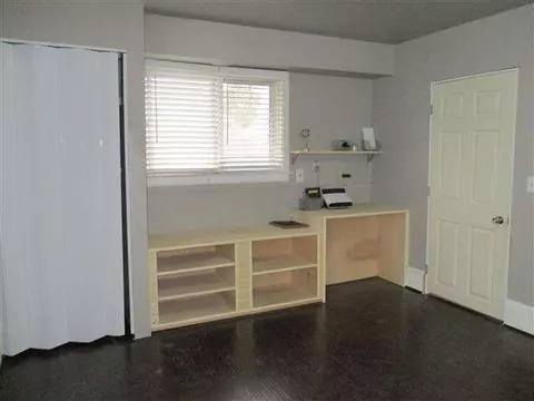 1024 Lansing, Jackson, MI 49202 photo 18