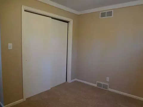 4774 Benelux, Jackson, MI 49201 photo 14