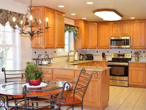 2035 S Dearing, Spring Arbor, MI 49283 photo 3