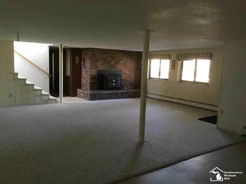 3152 S Custer, Monroe, MI 48161 photo 8