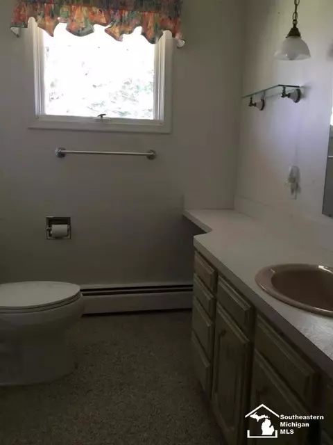 3152 S Custer, Monroe, MI 48161 photo 6