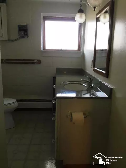 3152 S Custer, Monroe, MI 48161 photo 10