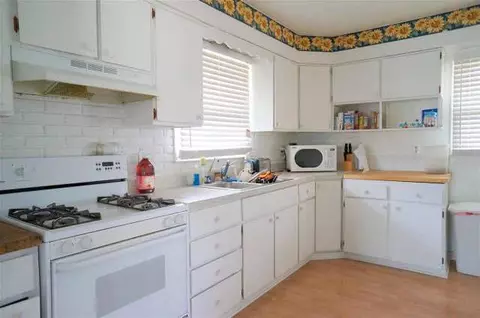 5477 Wellesley, Jackson, MI 49201 photo 7
