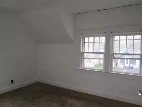 1121 S Jackson, Jackson, MI 49202 photo 13