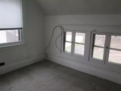 1121 S Jackson, Jackson, MI 49202 photo 15