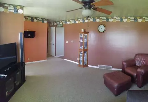 9050 Bunkerhill, Jackson, MI 49201 photo 3