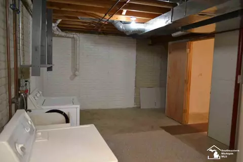 112 Maple, Monroe, MI 48162 photo 29