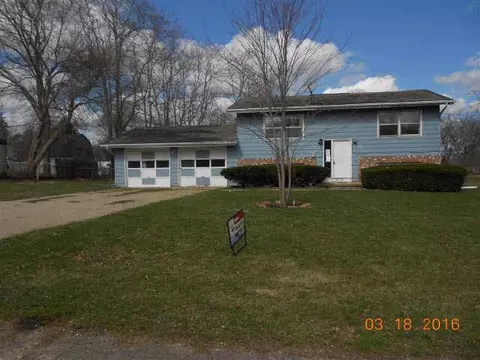 538 E Grv, Parma, MI 49269 photo 1