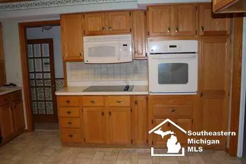 1506 Riverview, Monroe, MI 48162 photo 6