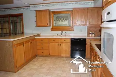 1506 Riverview, Monroe, MI 48162 photo 5