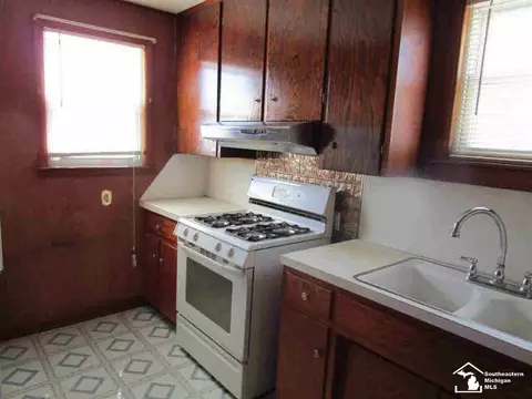 525 Stone, Monroe, MI 48161 photo 8