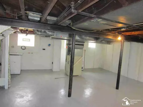 525 Stone, Monroe, MI 48161 photo 6