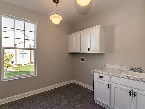 809 Chelsea, Jackson, MI 49203 photo 16