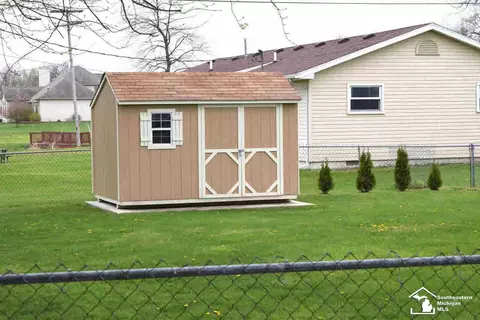 2348 Sheick, Monroe, MI 48162 photo 25