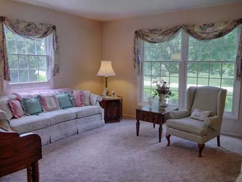 6755 Coachman, Jackson, MI 49201 photo 2