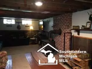 217 Bentley, Monroe, MI 48162 photo 14