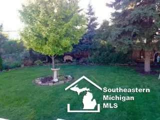 217 Bentley, Monroe, MI 48162 photo 16