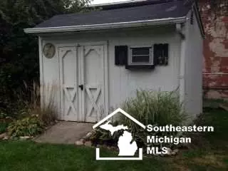 217 Bentley, Monroe, MI 48162 photo 17