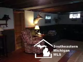 217 Bentley, Monroe, MI 48162 photo 13