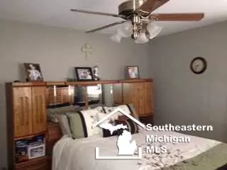 217 Bentley, Monroe, MI 48162 photo 12