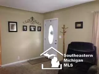 217 Bentley, Monroe, MI 48162 photo 4