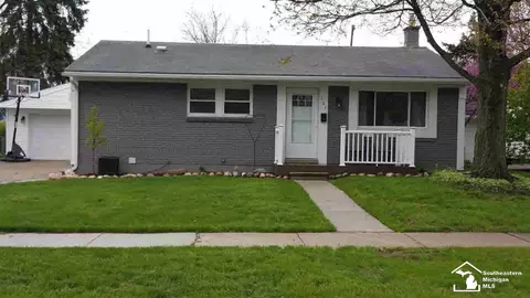 151 Crampton, Monroe, MI 48162 photo 1