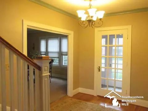 717 Elm, Monroe, MI 48162 photo 2