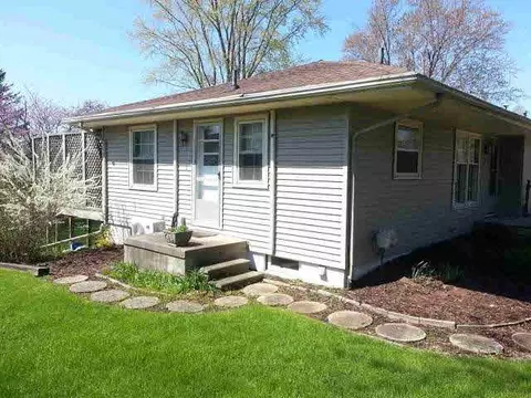 1527 Jericho, Jackson, MI 49203 photo 2