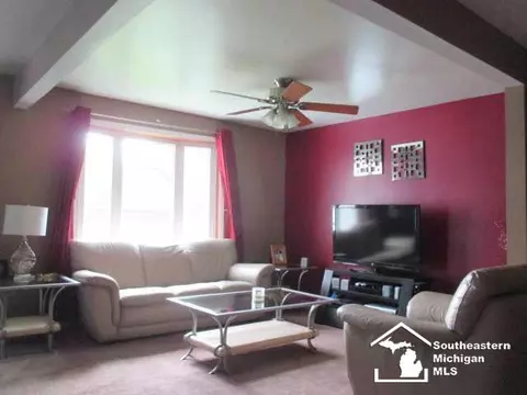38 E Noble, Monroe, MI 48162 photo 3
