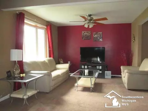 38 E Noble, Monroe, MI 48162 photo 4
