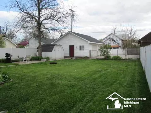 38 E Noble, Monroe, MI 48162 photo 19